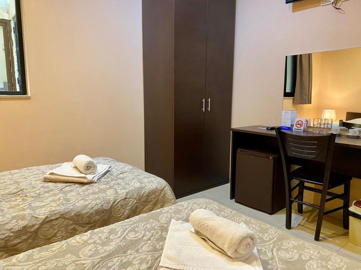 Malta Paradise Hotel Saint Julian's 外观 照片