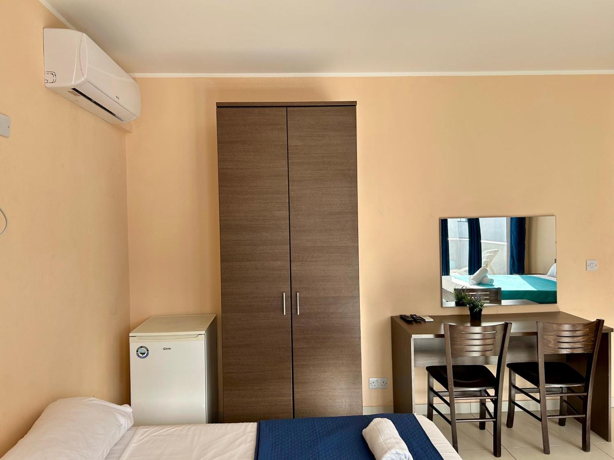 Malta Paradise Hotel Saint Julian's 外观 照片