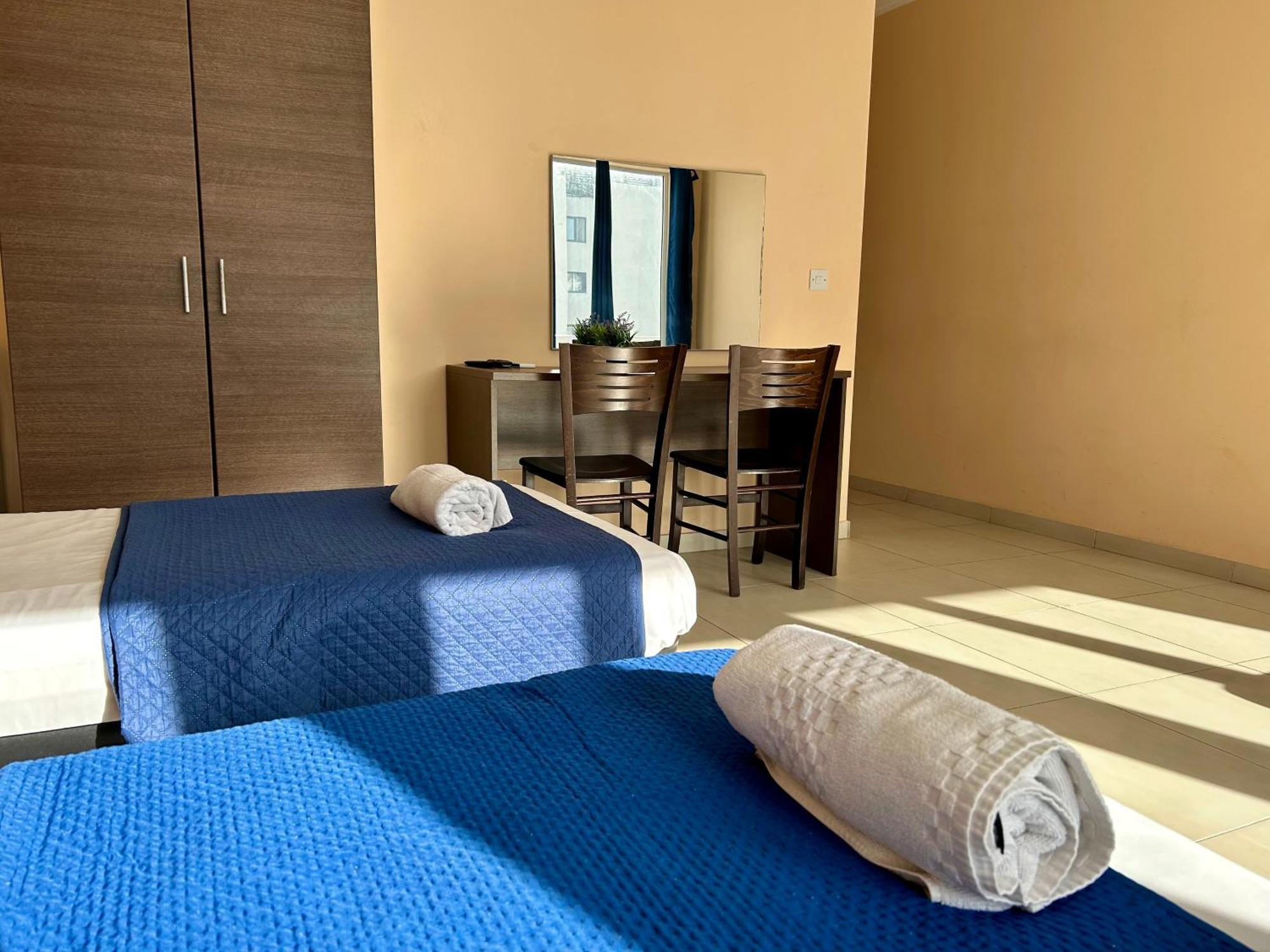 Malta Paradise Hotel Saint Julian's 外观 照片