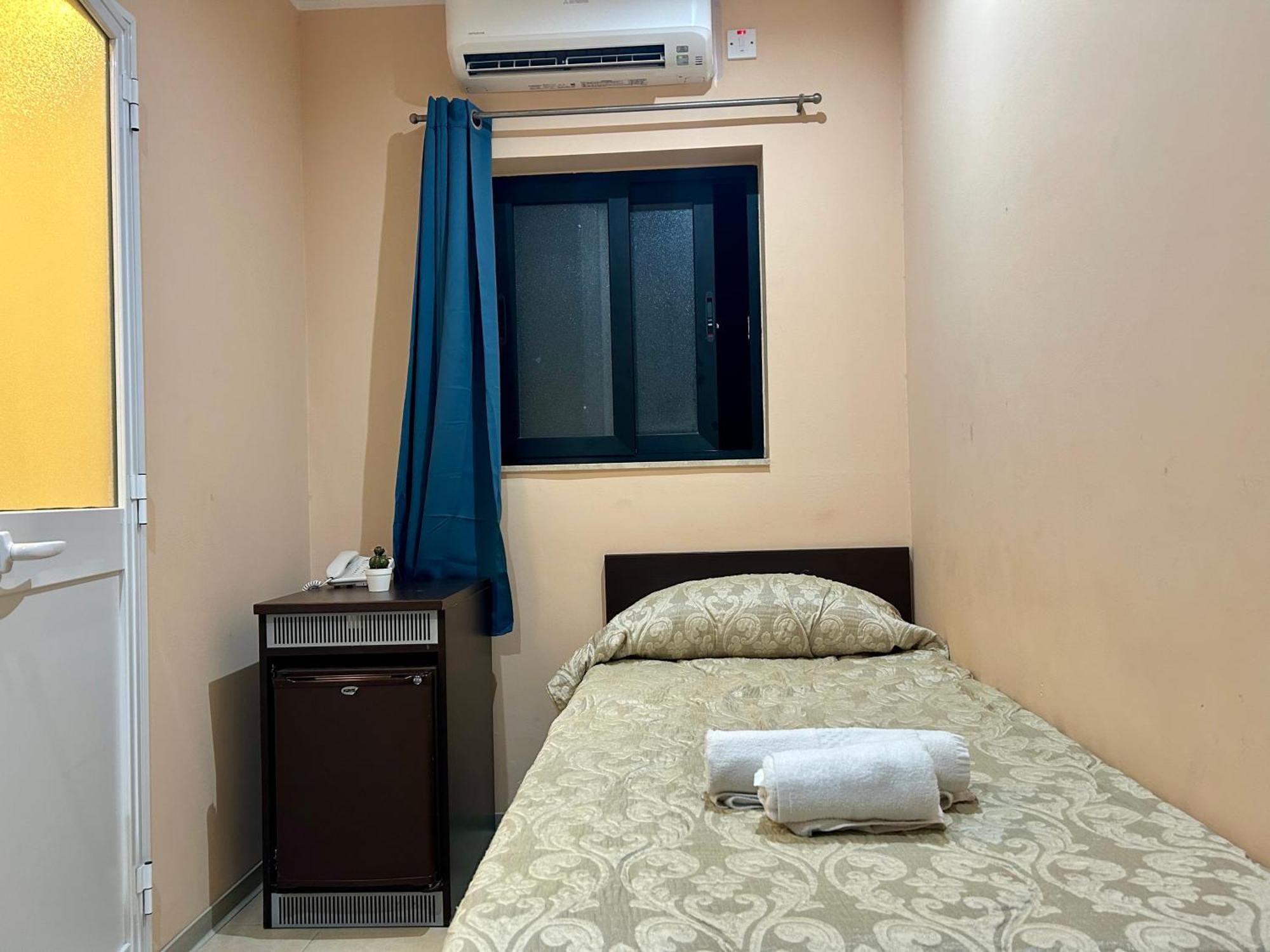 Malta Paradise Hotel Saint Julian's 外观 照片